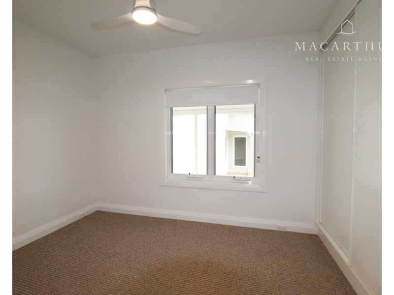 1/24 Monash Crescent, Mount Austin NSW 2650
