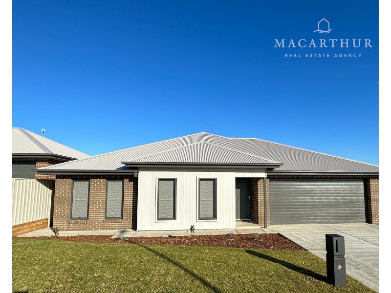 24 Nolan Street, Lloyd NSW 2650