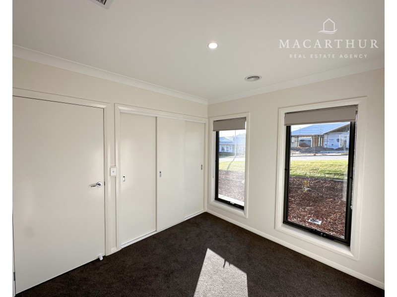 24 Nolan Street, Lloyd NSW 2650