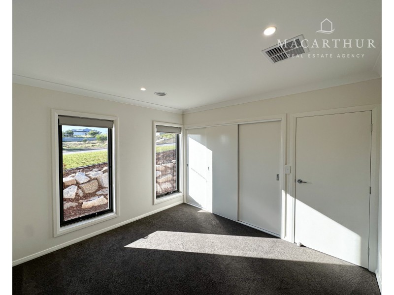 26 Nolan Street, Lloyd NSW 2650