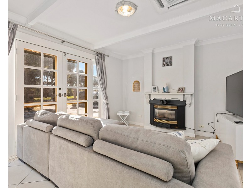 31 Mason Street, East Wagga Wagga NSW 2650