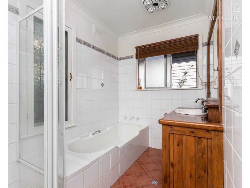 31 Mason Street, East Wagga Wagga NSW 2650