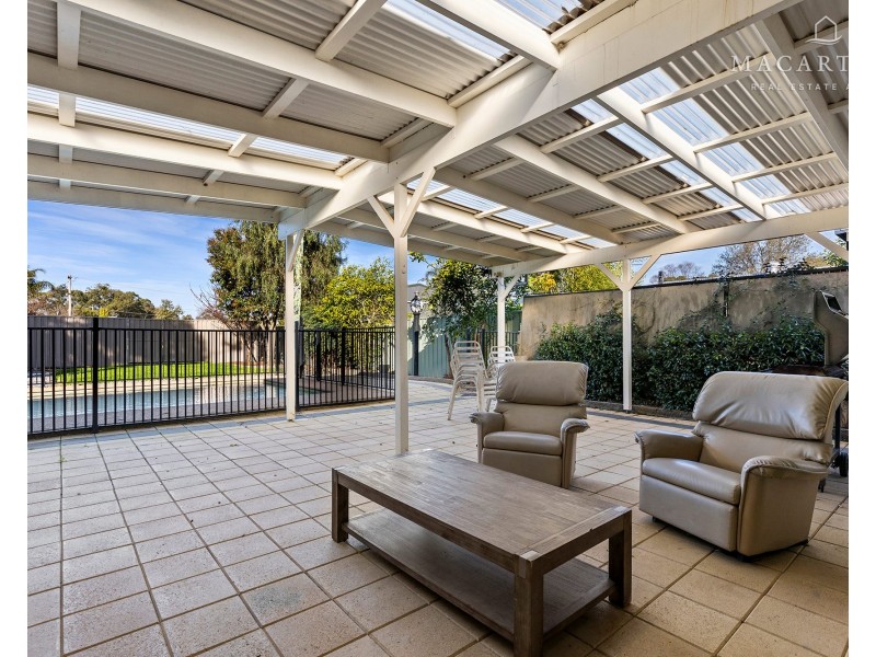 31 Mason Street, East Wagga Wagga NSW 2650