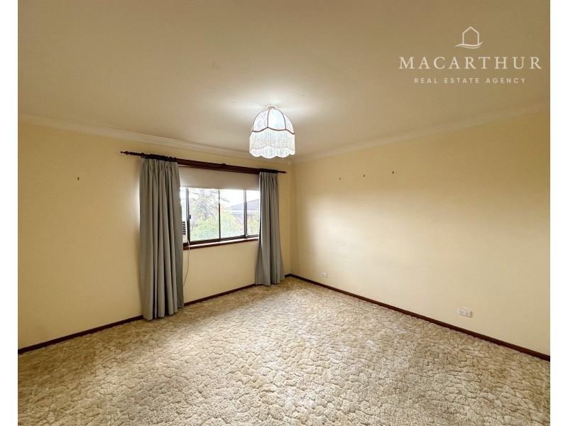 13 Amsterdam Crescent, Tolland NSW 2650