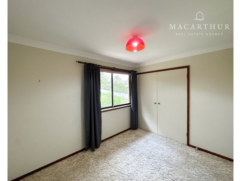 13 Amsterdam Crescent, Tolland NSW 2650
