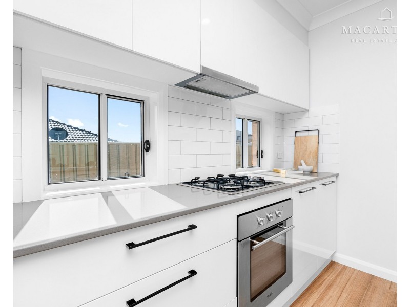 53 Melaleuca Drive, Forest Hill NSW 2651