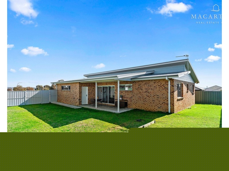 53 Melaleuca Drive, Forest Hill NSW 2651