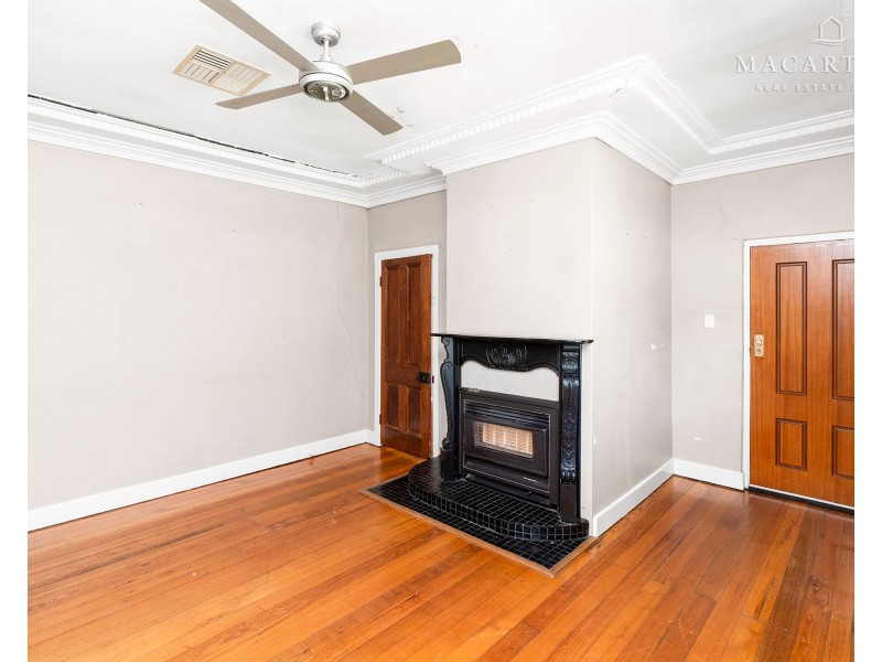 33 Mason Street, East Wagga Wagga NSW 2650