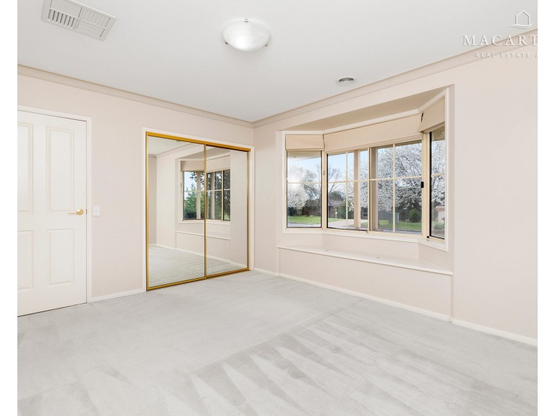 115 Undurra Drive, Glenfield Park NSW 2650
