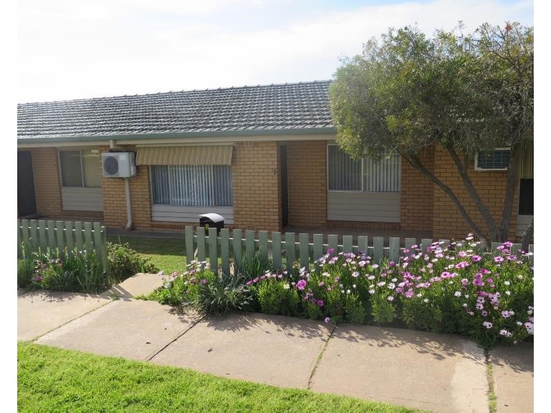 2/7 The Boulevarde, Kooringal NSW 2650
