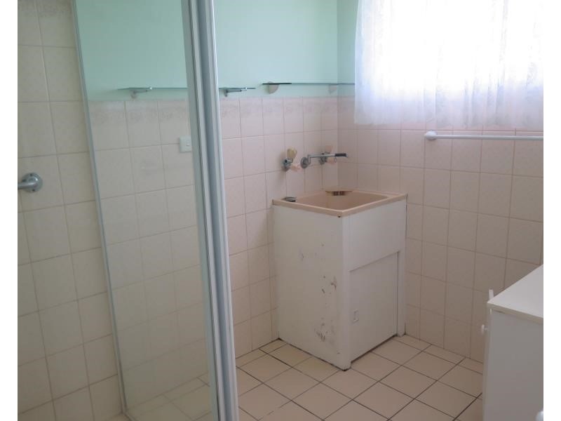 2/7 The Boulevarde, Kooringal NSW 2650
