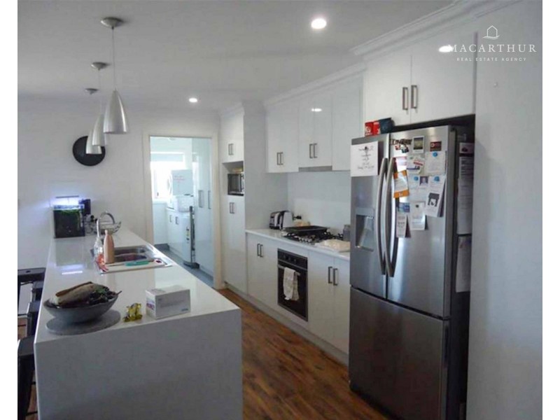 24 Darcy Drive, Boorooma NSW 2650