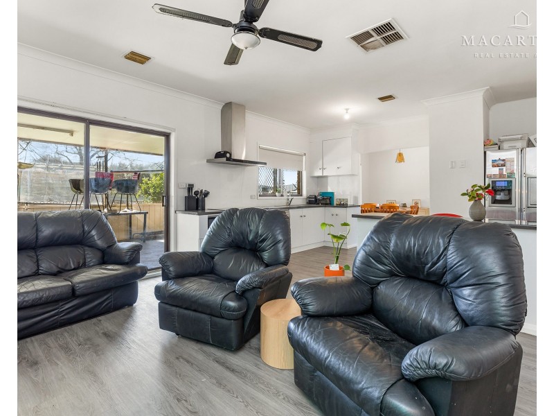 17 Morshead Street, Ashmont NSW 2650