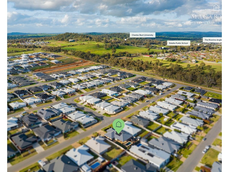 19 Wiveon Street, Gobbagombalin NSW 2650