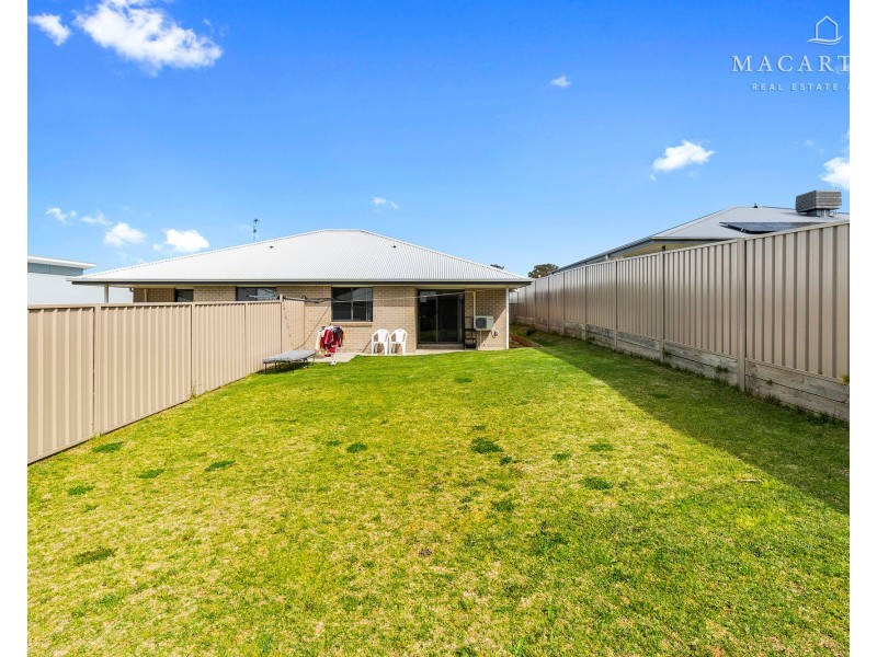 1-2/131 Bradman Drive, Boorooma NSW 2650