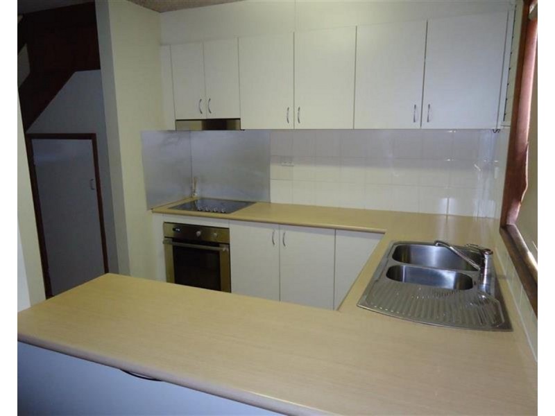 10/243 Edward Street, Wagga Wagga NSW 2650
