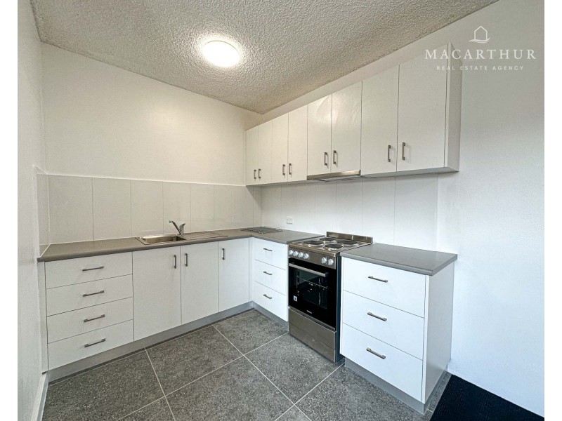 2/201 Lake Albert, Kooringal NSW 2650