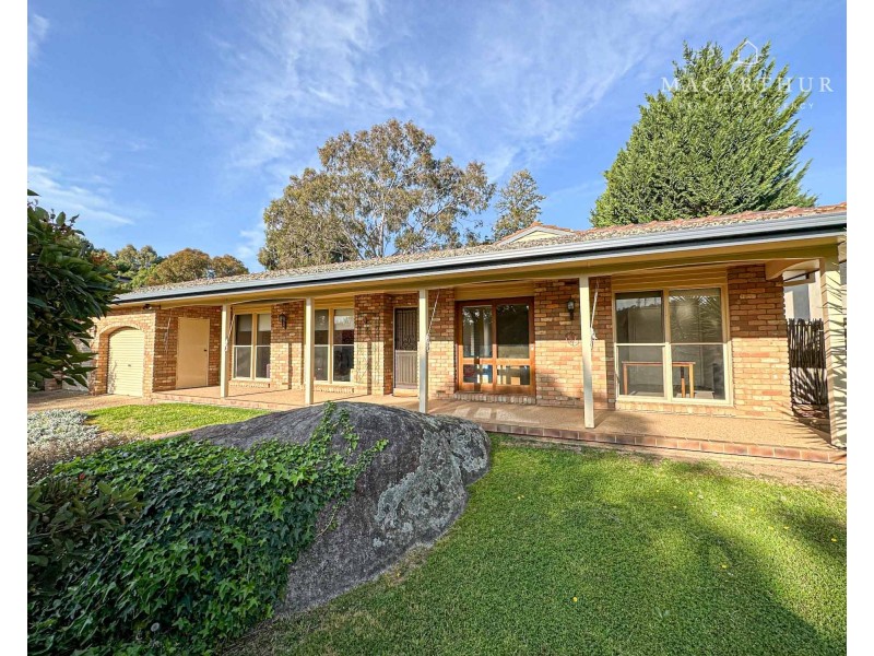 34 Churchill Avenue, Wagga Wagga NSW 2650
