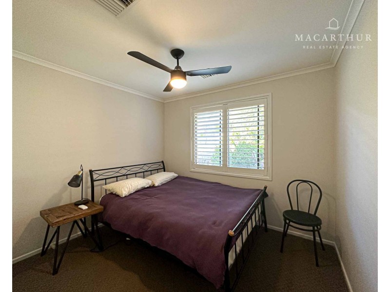 34 Churchill Avenue, Wagga Wagga NSW 2650
