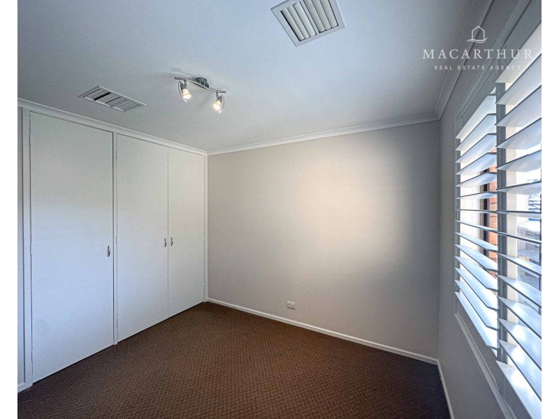 34 Churchill Avenue, Wagga Wagga NSW 2650