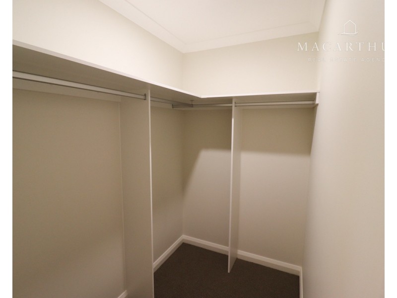 24 Urana Street, The Rock NSW 2655