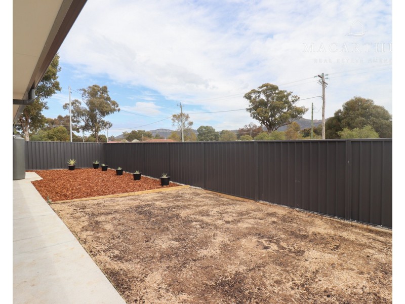 24 Urana Street, The Rock NSW 2655