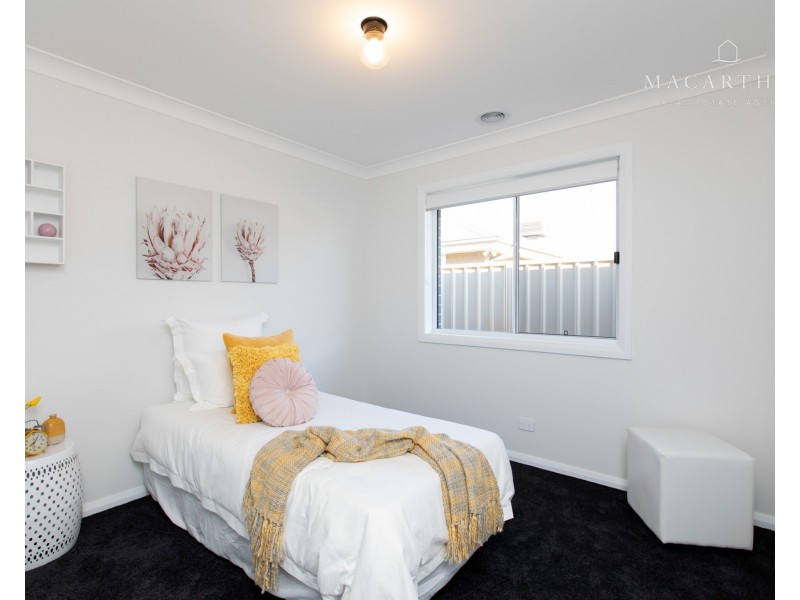 49 Paradise Drive, Gobbagombalin NSW 2650