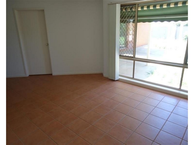 62 Paldi Crescent, Wagga Wagga NSW 2650