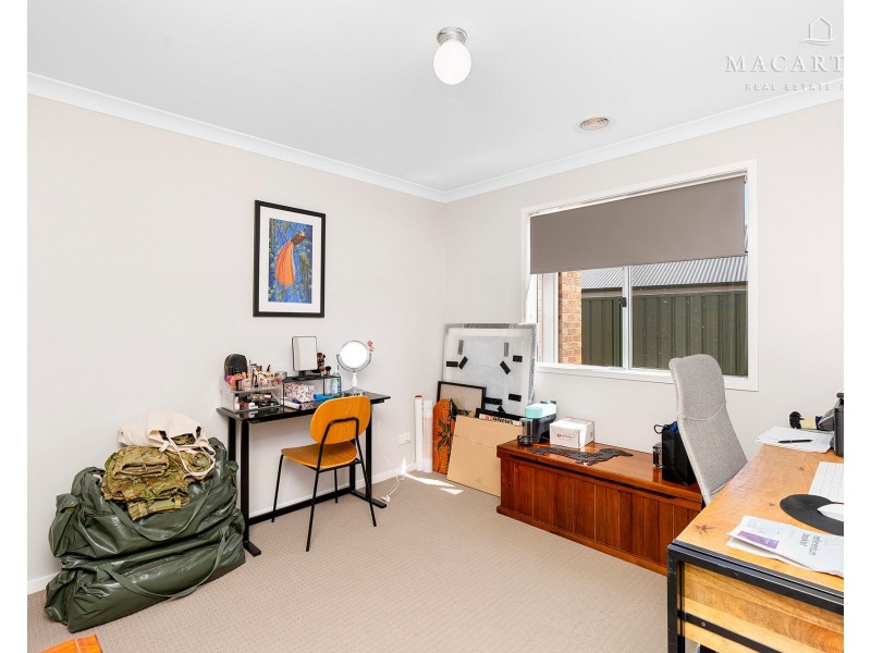 12 Paperbark Drive, Forest Hill NSW 2651