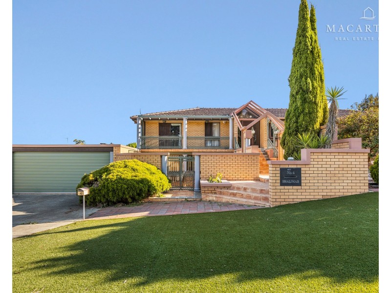 4 Canna Street, Kooringal NSW 2650