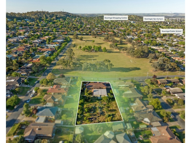 4 Canna Street, Kooringal NSW 2650