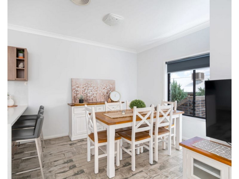 8A Balala Crescent, Bourkelands NSW 2650