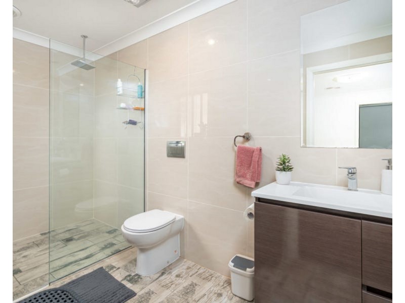 8A Balala Crescent, Bourkelands NSW 2650