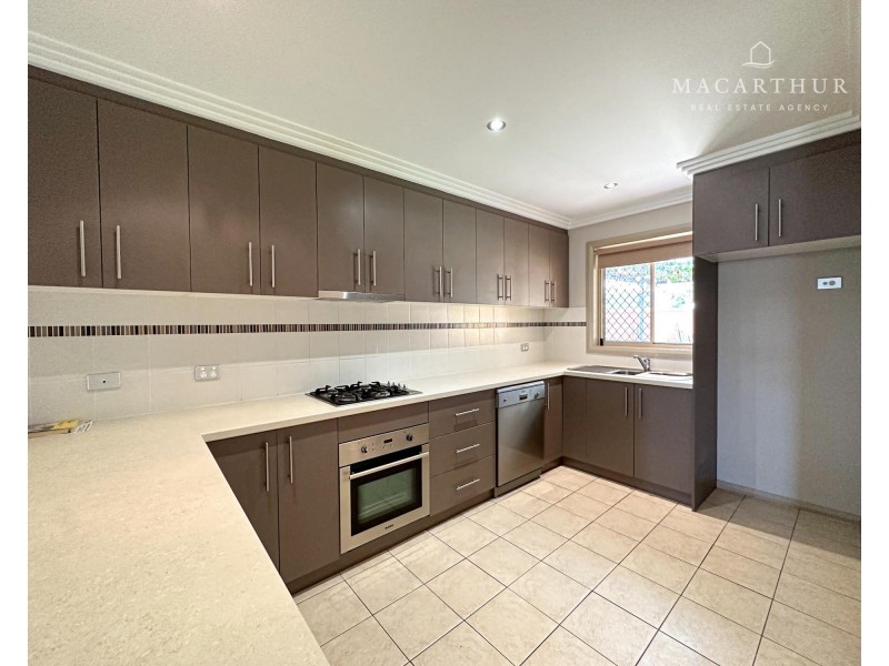 5/5 Barton Avenue, Lloyd NSW 2650