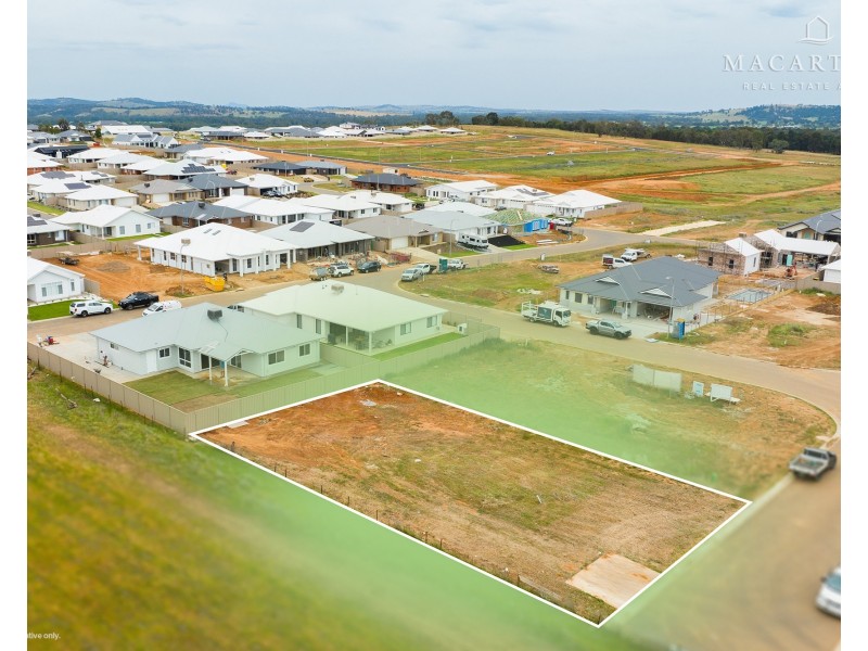 10 Denny Crescent, Gobbagombalin NSW 2650