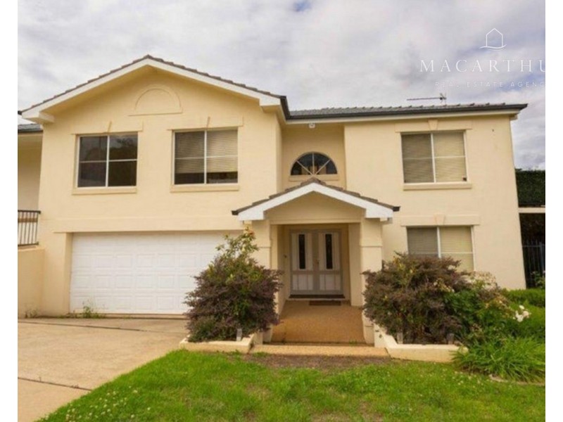 2/56 Simkin Crescent, Kooringal NSW 2650