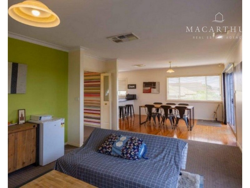 2/56 Simkin Crescent, Kooringal NSW 2650