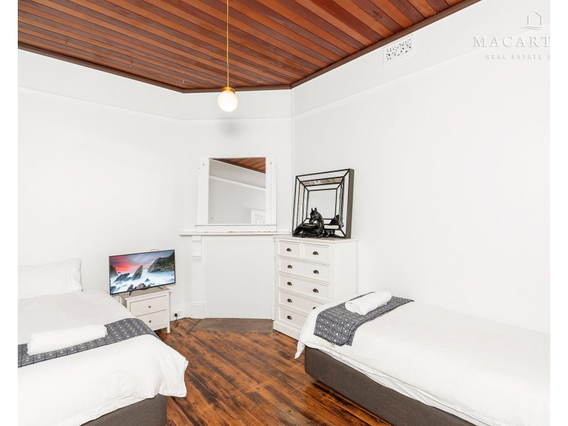 7 Darlow Street, Wagga Wagga NSW 2650