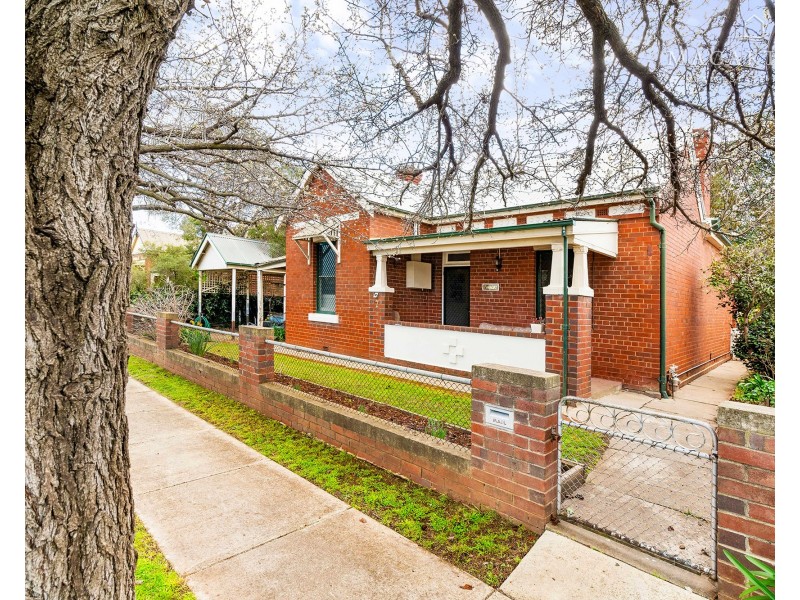 7 Darlow Street, Wagga Wagga NSW 2650