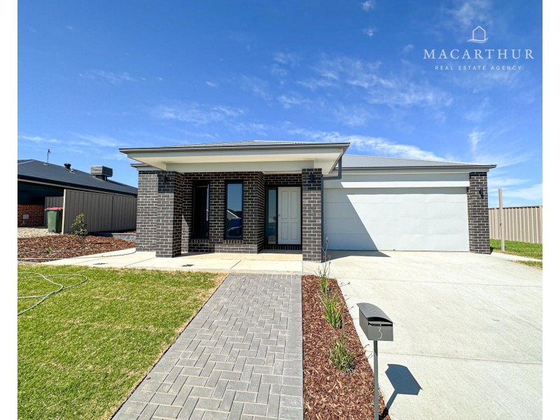 3 Roto Street, Gobbagombalin NSW 2650