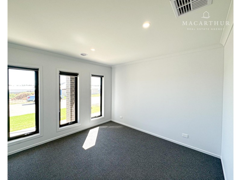 3 Roto Street, Gobbagombalin NSW 2650