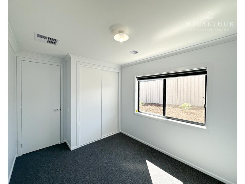 3 Roto Street, Gobbagombalin NSW 2650