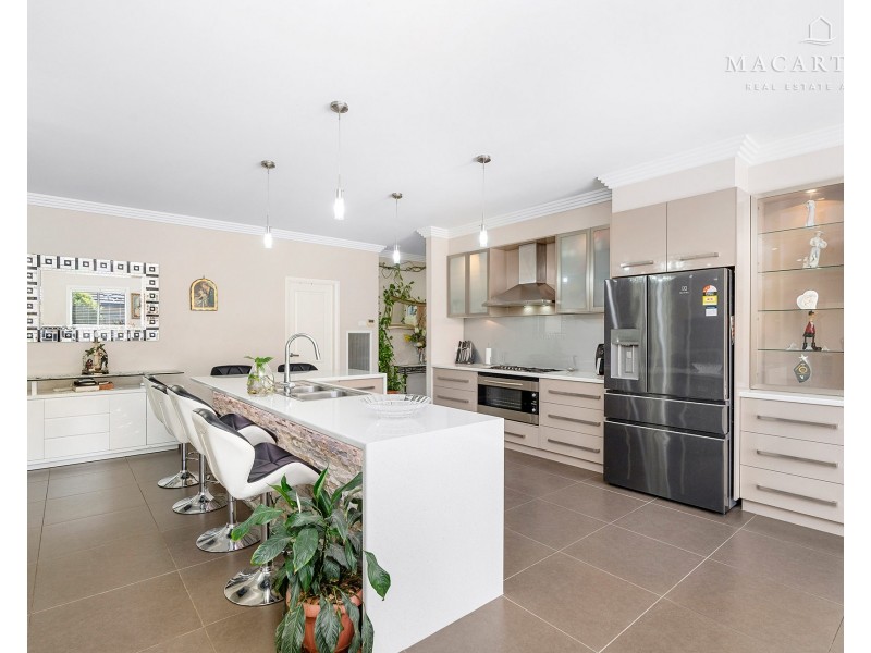 9 Wellington Avenue, Tatton NSW 2650