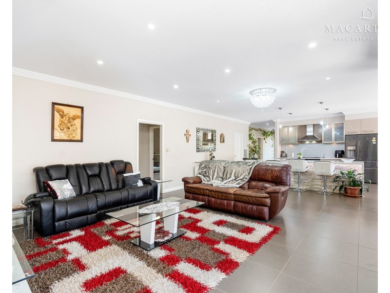 9 Wellington Avenue, Tatton NSW 2650