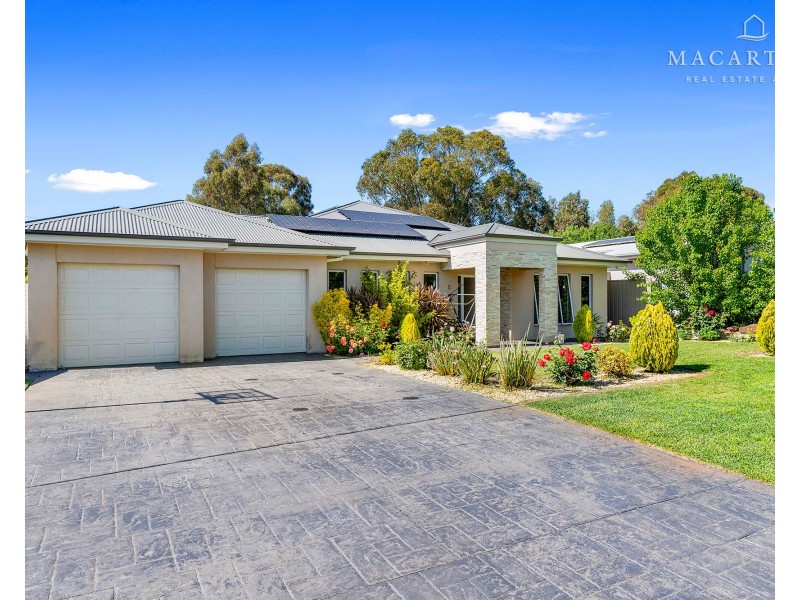 9 Wellington Avenue, Tatton NSW 2650