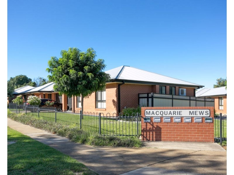 7/2-4 Macquarie Street, Mount Austin NSW 2650