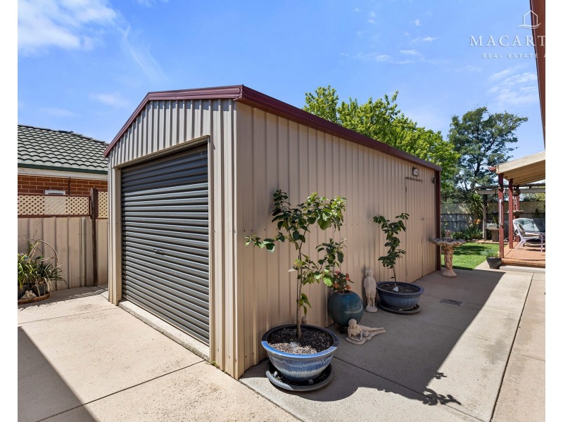 44 Kaldari Crescent, Glenfield Park NSW 2650