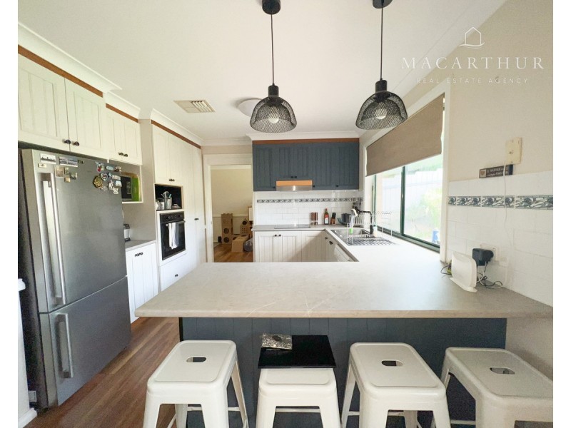 40 Bourkelands Drive, Bourkelands NSW 2650