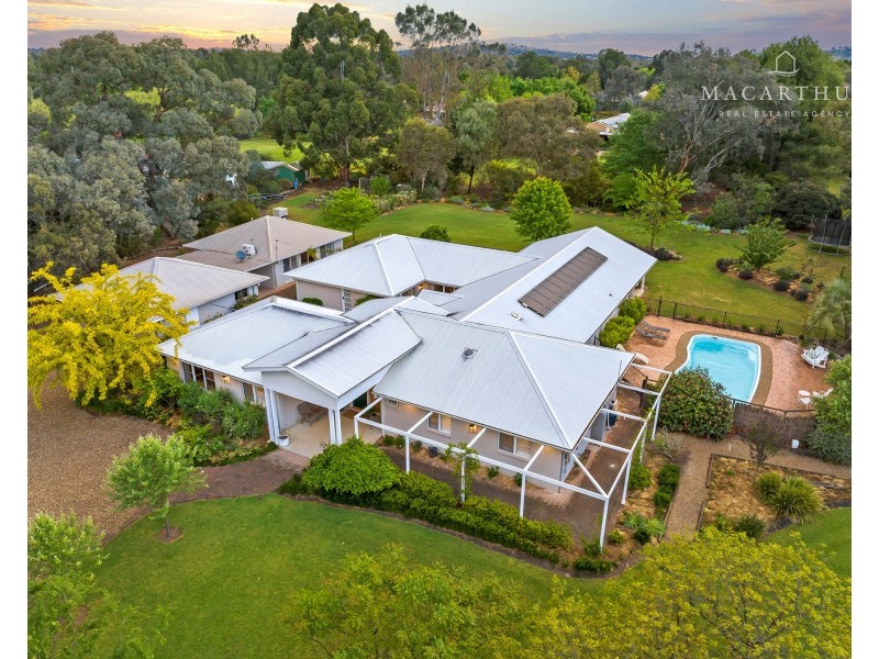 11 Hakea Place, Springvale NSW 2650