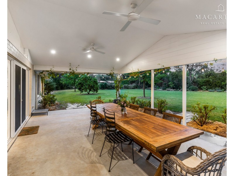11 Hakea Place, Springvale NSW 2650